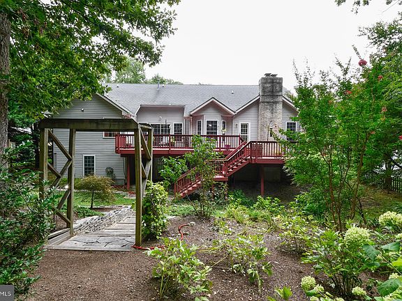 3rd image of 7 Baldwin Dr