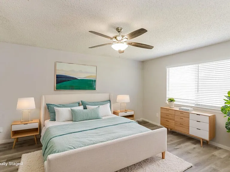 9234 Crimnson Ct — Photo 10