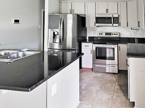 2nd image of 14086 Harley Dr