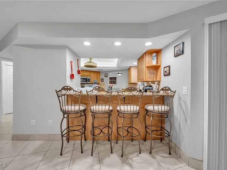 3746 SE 1st Pl — Photo 14