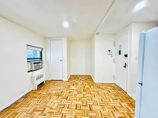 Rented by Douglas Elliman | media 2