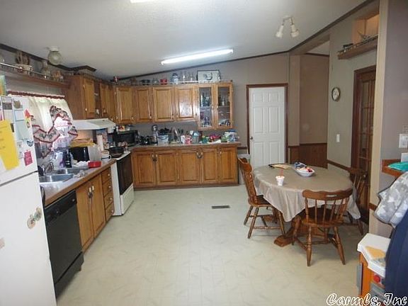 5th image of 153 Cindy Ln