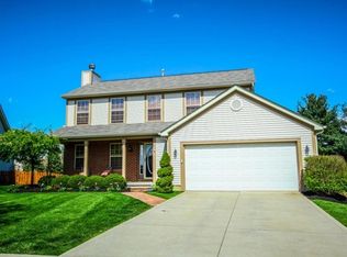 356 Cottage Grove Cir, Pataskala, OH 43062