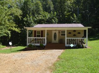 116 County Dr, Bumpus Mills, TN 37028