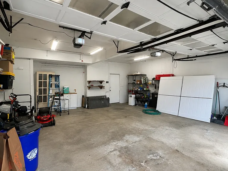 65 Harrison St — Photo 16