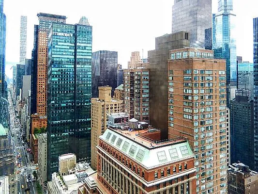 Rented by City Connections Realty | media 15