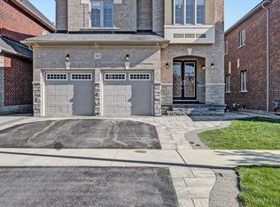 42 Donwoods Cres, Whitby, ON L1R 0N1