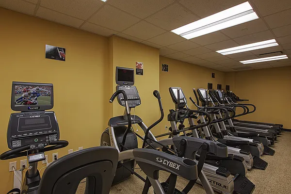 Rented by UES Management | media 40