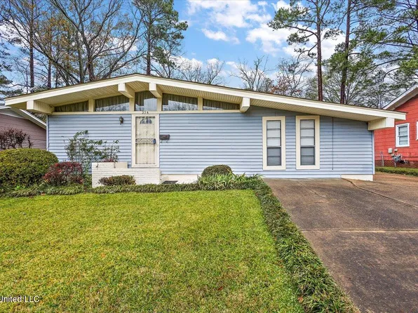 554 N North Park Dr, Jackson, MS 39206