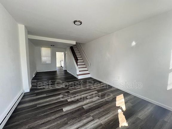 2nd image of 107 Church St