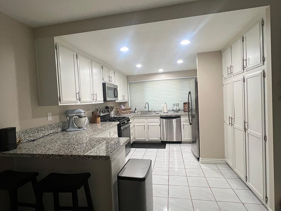 1st image of 10610 Monaco Ct