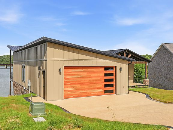 3rd image of 3123 Bridgewater Blvd