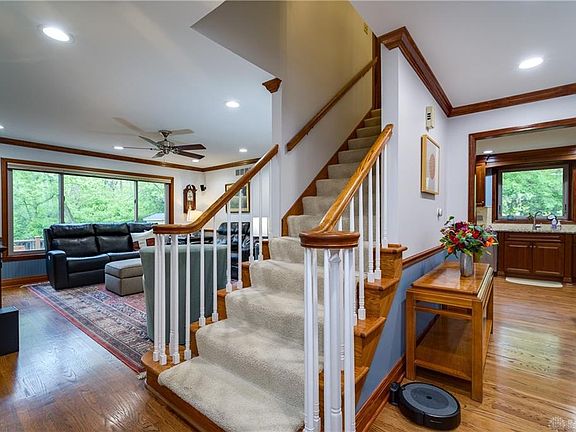 5th image of 6805 Trailview Dr
