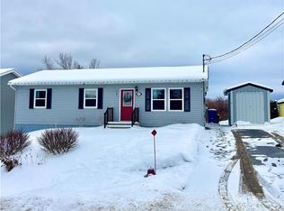 217 Neilson St, Woodstock, NB E7M 2H8