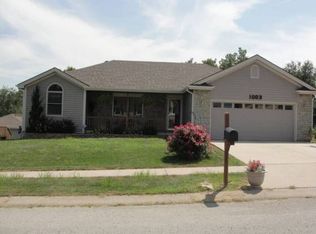 1003 Golden Ave, Excelsior Springs, MO 64024
