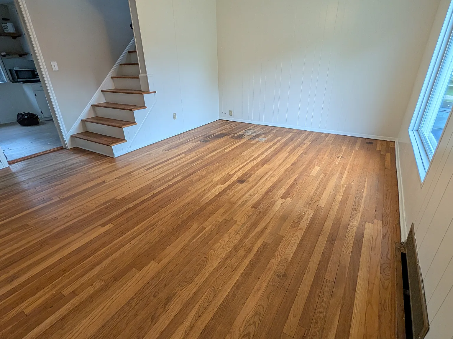 3 bed, 867 sqft, $1,795 — Photo 2