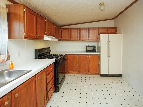 14605 brooklodge rd-106