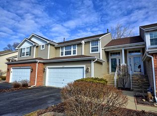 254 Snug Harbor Dr, Willowbrook, IL 60527