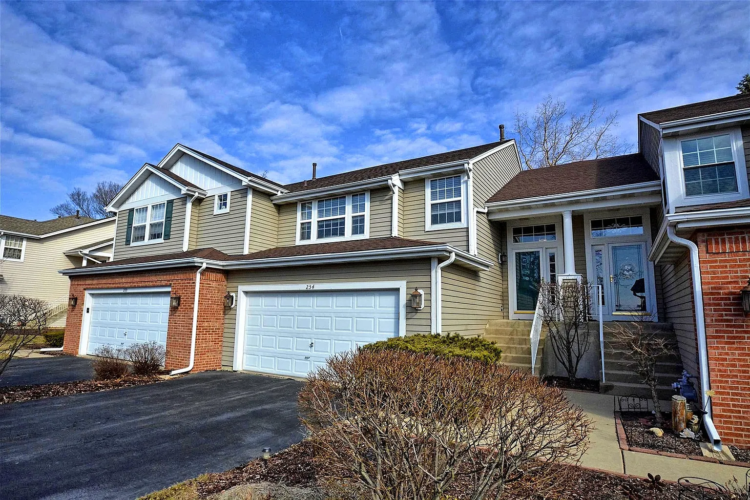 254 Snug Harbor Dr photo 1