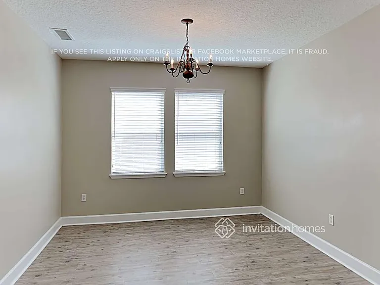 708 Spruce Pine Ln — Photo 10