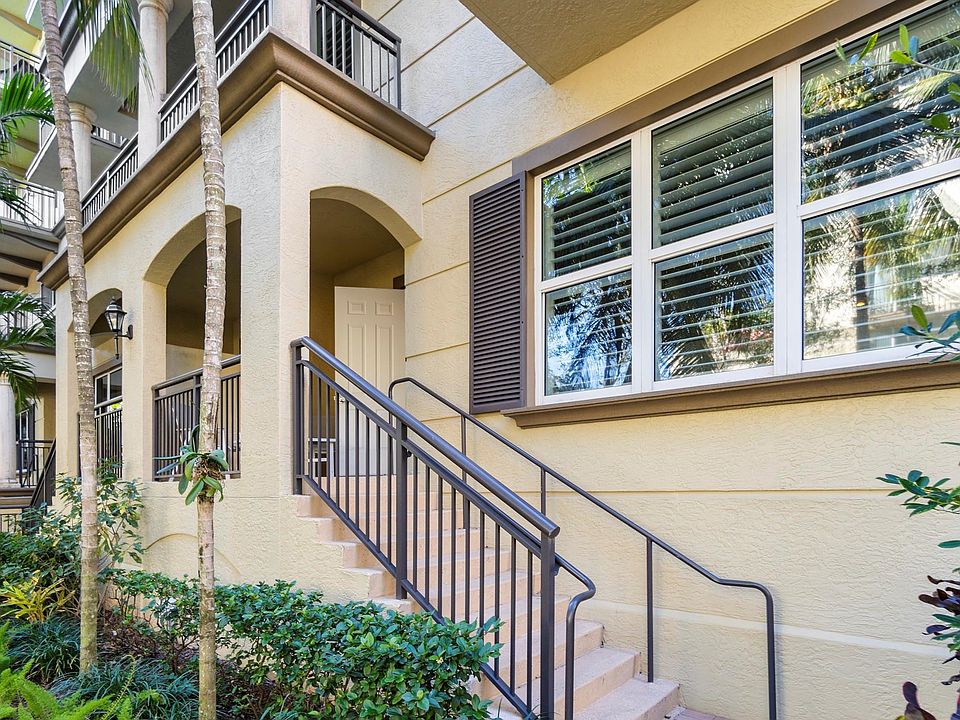 1st image of 2625 NE 14th Avenue #101