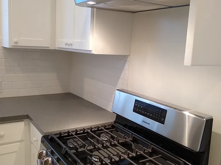 1228 S Longwood Ave #1228 — Photo 36