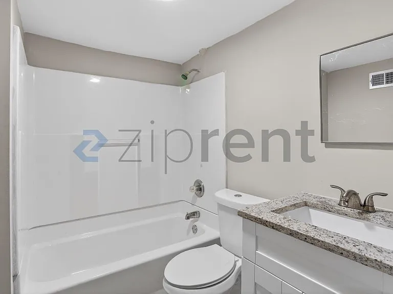 586 Oakside Dr SW #B — Photo 14