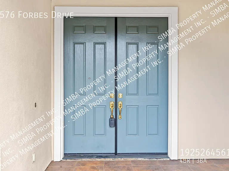 5576 Forbes Dr — Photo 7
