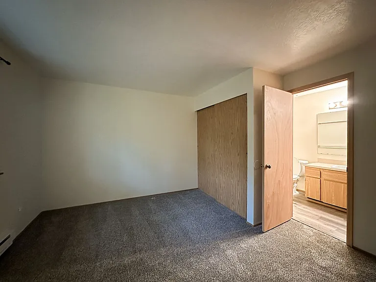 7646 Shilohwood Pl NW — Photo 16
