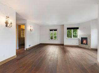 2016 NW 195th St #3, Seattle, WA 98177