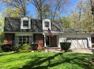 34170 Jade Cir, North Ridgeville, OH 44039
