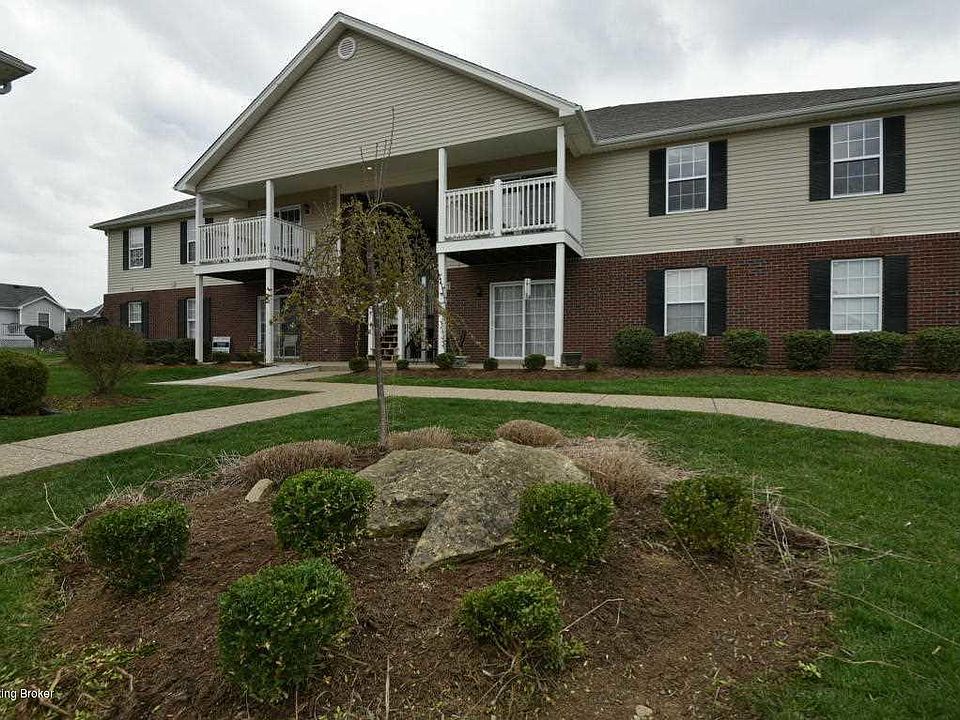 1st image of 171 Central Blvd APT 27