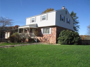 2754 Roselyn Dr, Export, PA