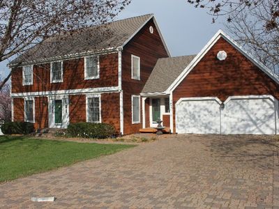 7611 Gillette St, Shawnee, KS, 66216