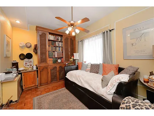 Sold by Keller Williams Realty Empire | media 17