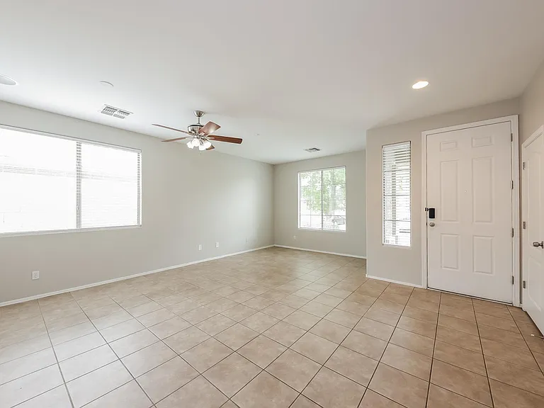 26910 N 84th Ln — Photo 7