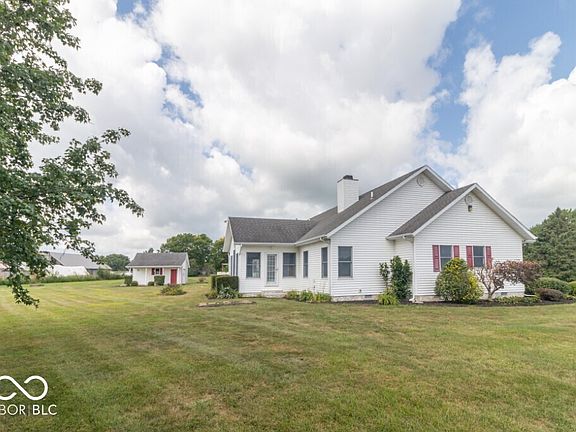 3rd image of 1780 S Westbrooke Pl