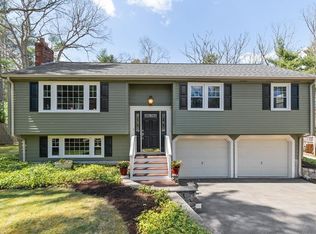 66 Lawndale Rd, Mansfield, MA 02048