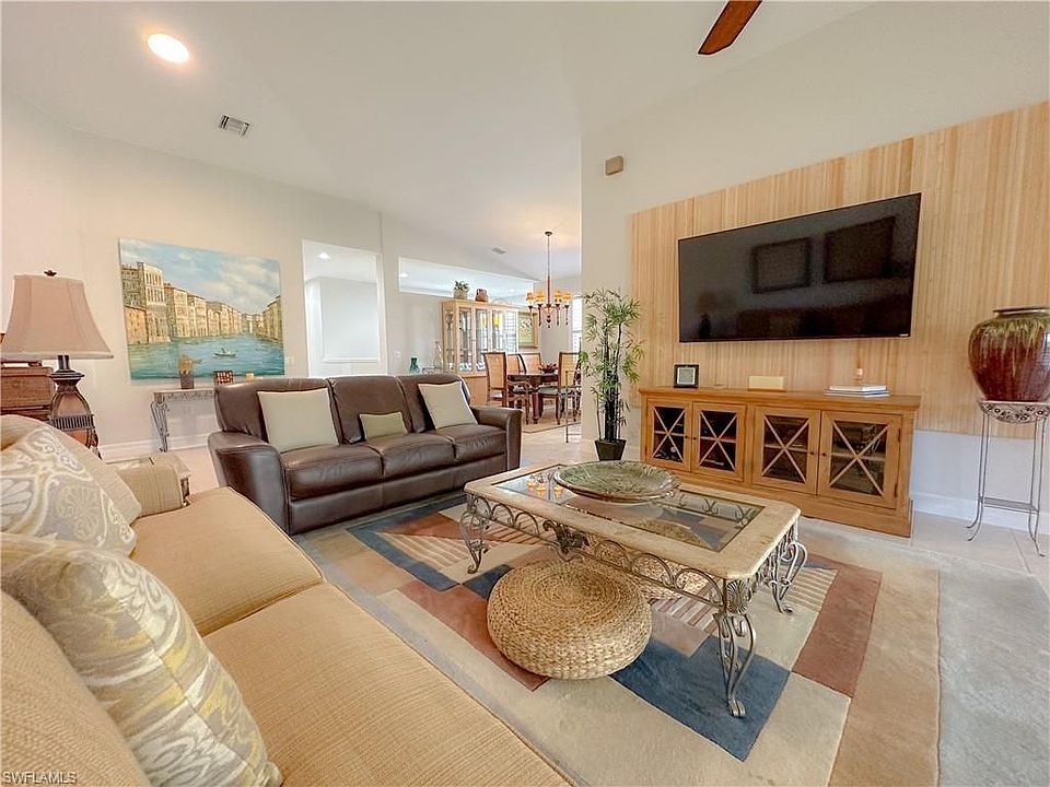 8310 Big Acorn Cir APT 1003, Naples, FL 34119 | Zillow