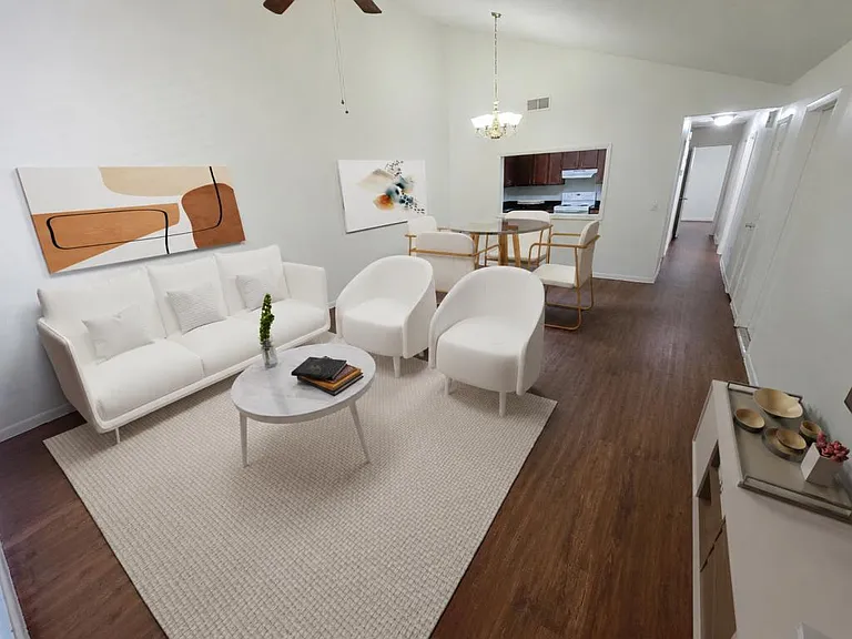 2936 Martha Ln — Photo 2