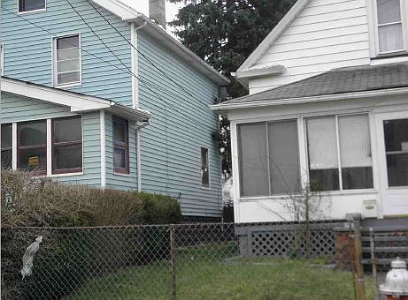 2nd image of 7706 Dorver Ave