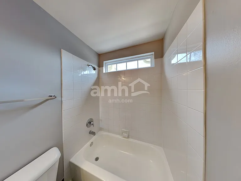 322 Abington Woods Dr — Photo 12