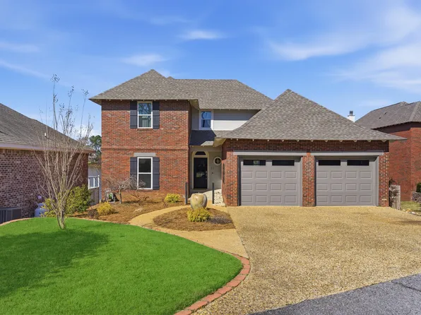 83 Stones Throw Dr, Hattiesburg, MS 39402