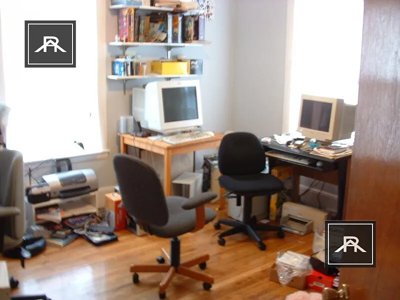 Building Photo - 5 Foster St #2L
