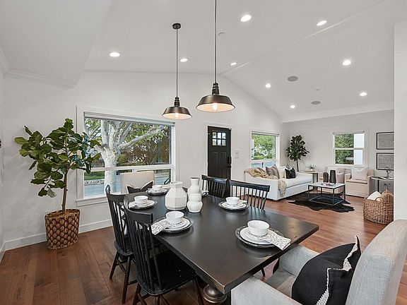 2nd image of 941 Chula Vista Ave