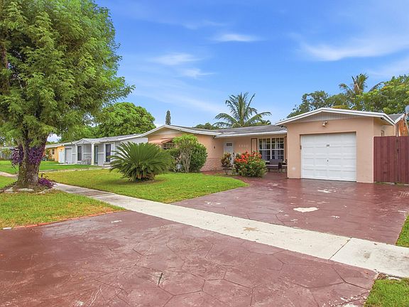 2nd image of 4460 NW 24TH Street