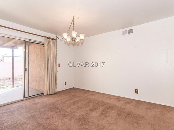 4th image of 7099 Fenway Ave