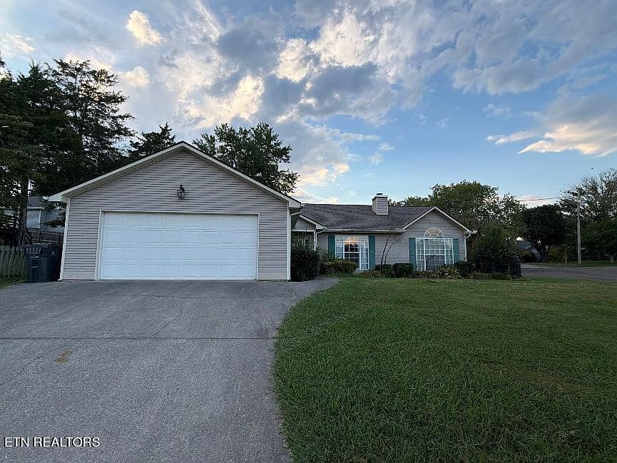 1st image of 5817 Shelley Dr