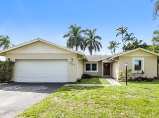 9842 Spanish Isles Dr, Boca Raton, FL 33496