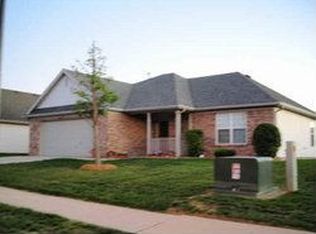 348 Independence Rd, Greenfield, IN 46140